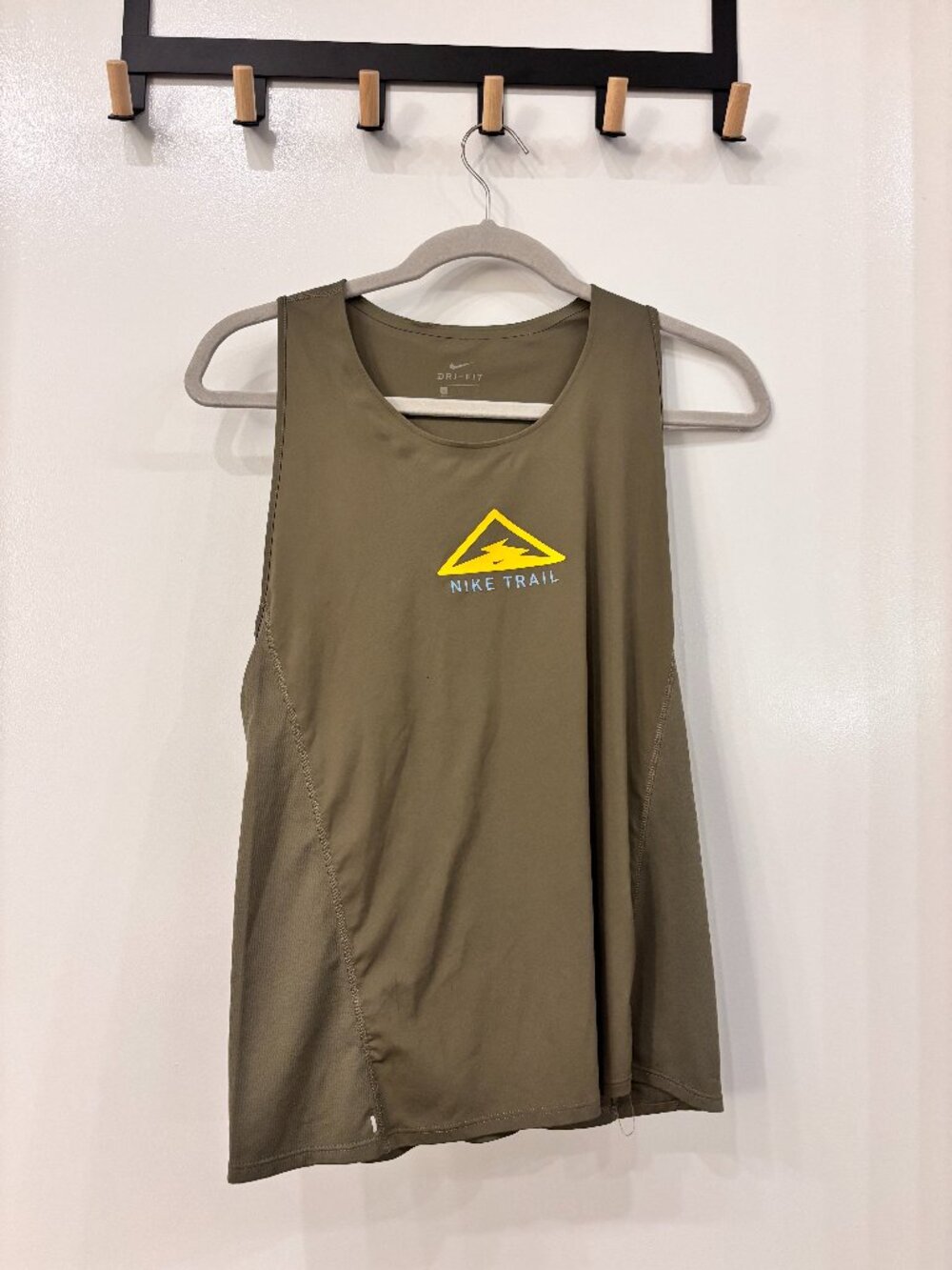 Nike Trail Dri-Fit Olive Green Running Tank Sz S